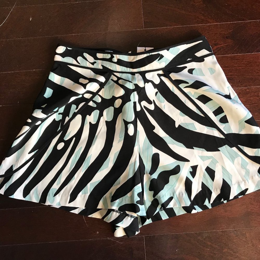 Parker Silk Shorts NWT Size 6